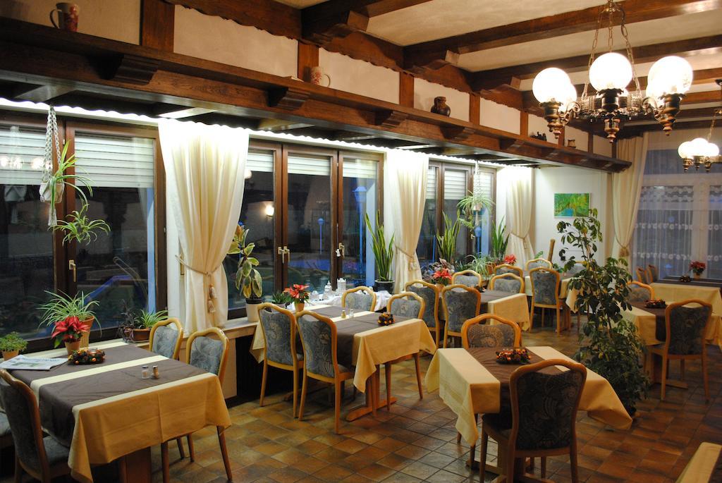 Gasthof Zum Diemeltal Marsberg Ngoại thất bức ảnh